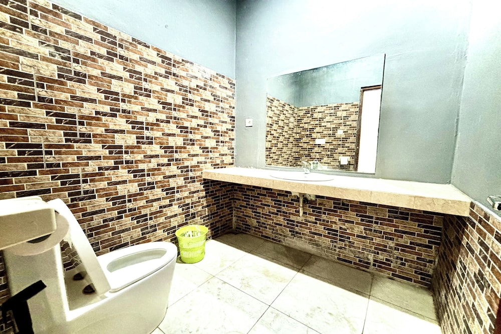 Ketapang Guest House Canggu by ZUZU 34/34