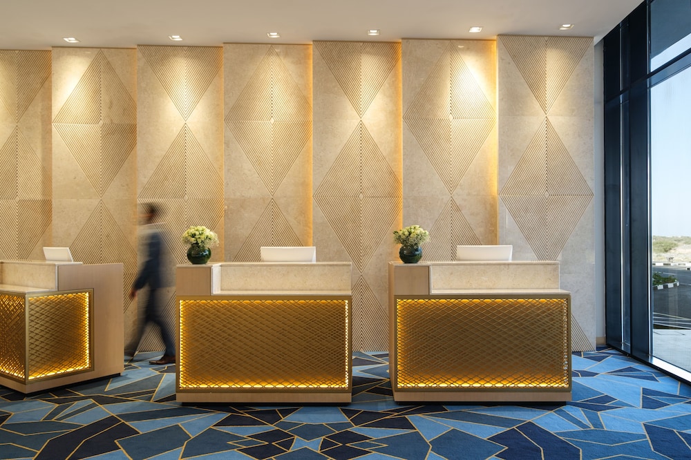 Maani Muscat Hotel & Suites 9/59