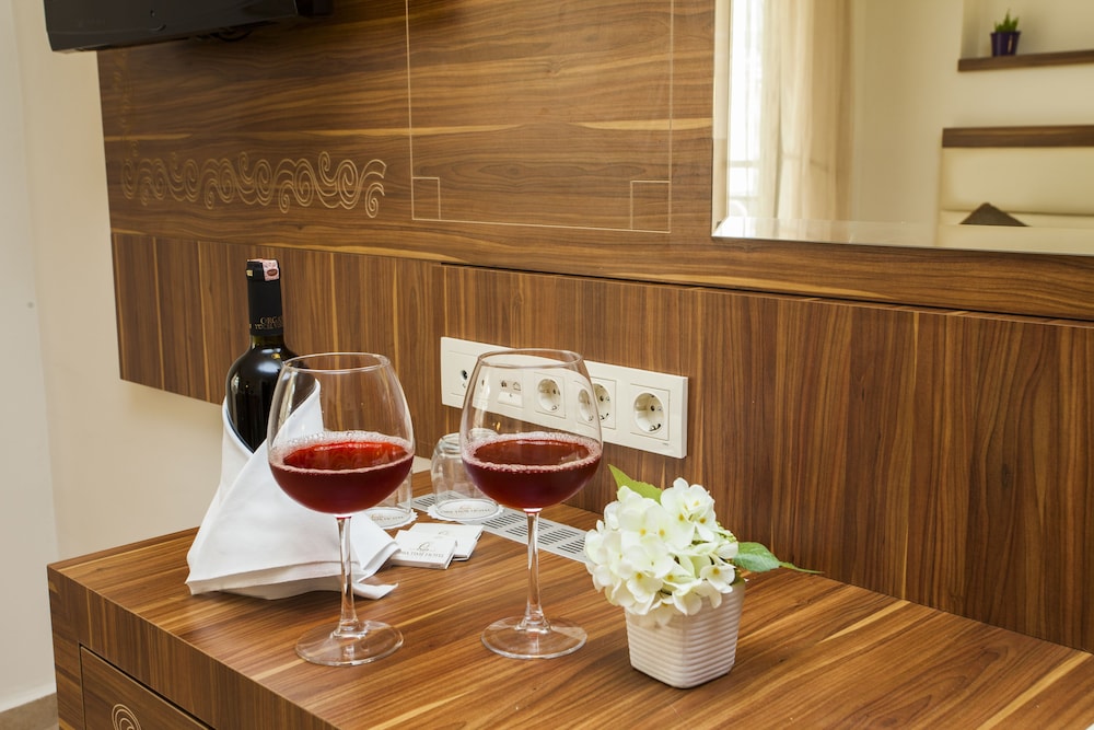 Oba Time Hotel 23/33