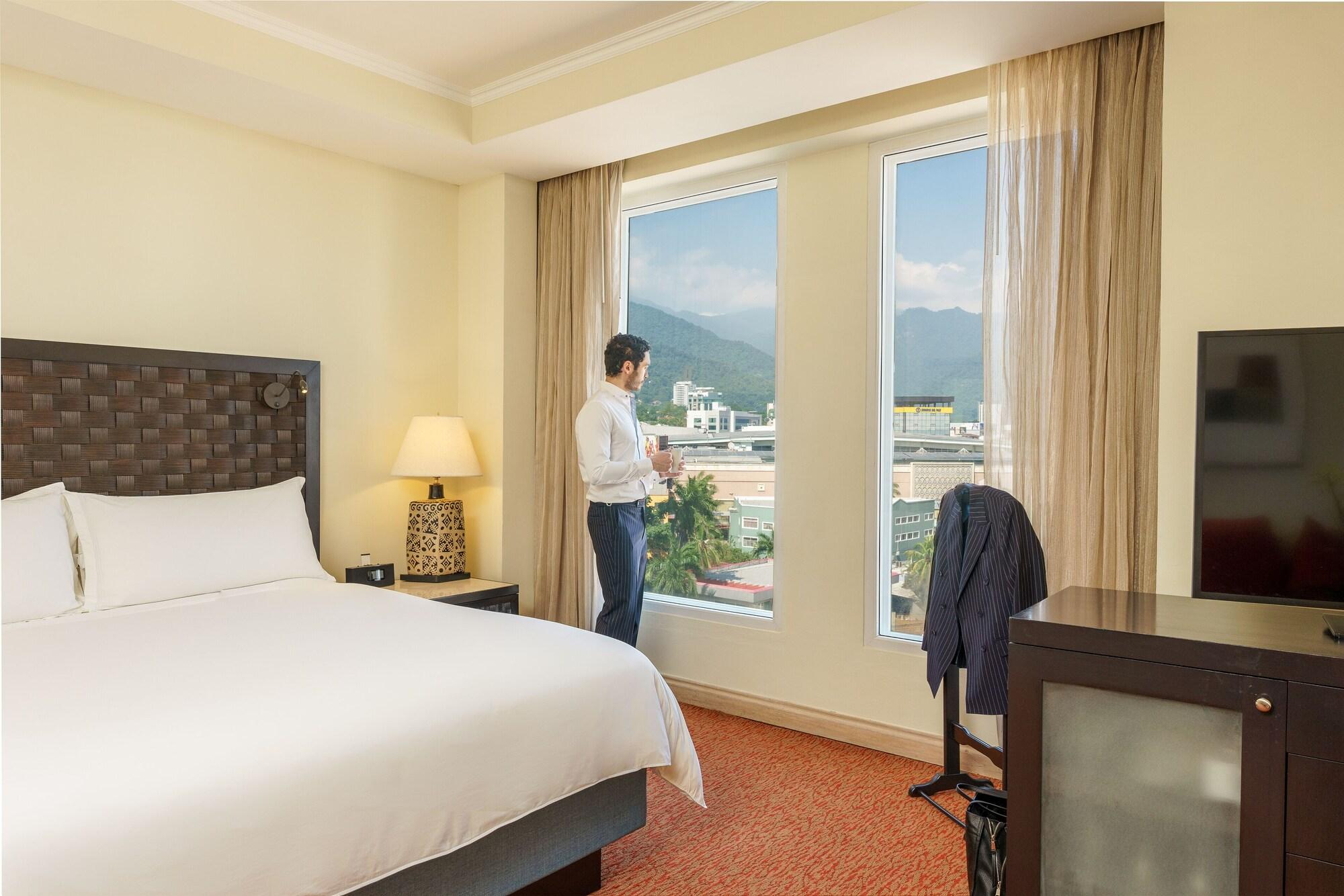 Presidential, Suite, Single Bed, Club Lounge Access, Accessible