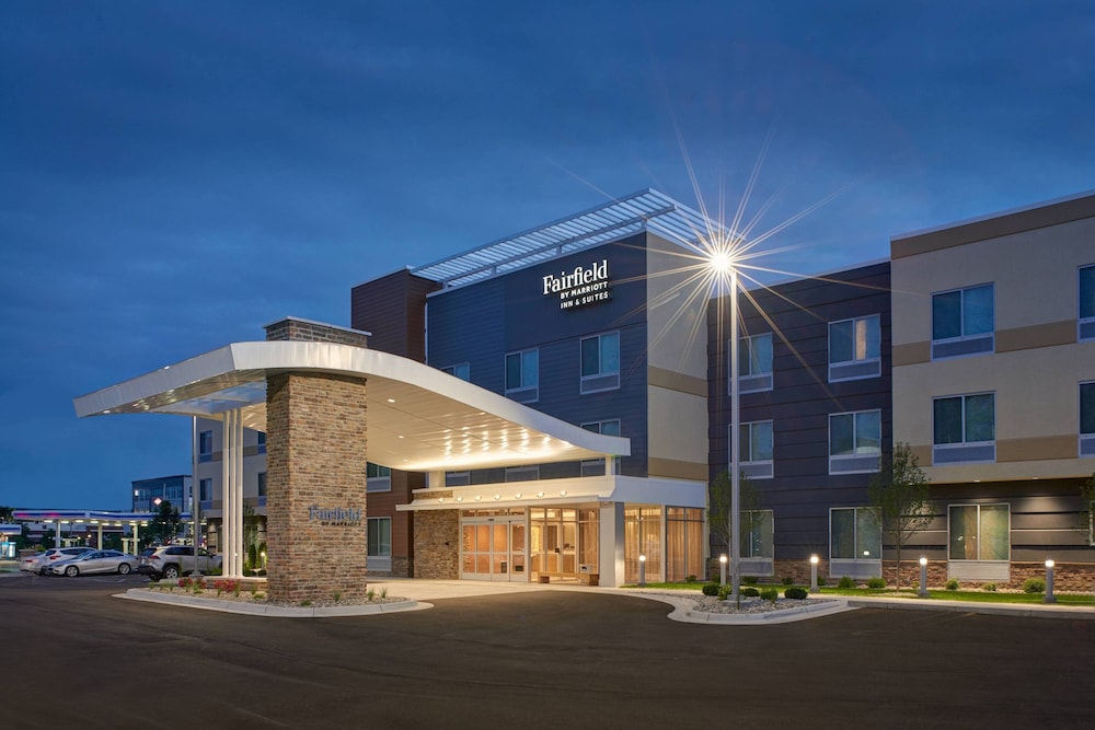 Fairfield Inn & Suites By Marriott Midland 1/36