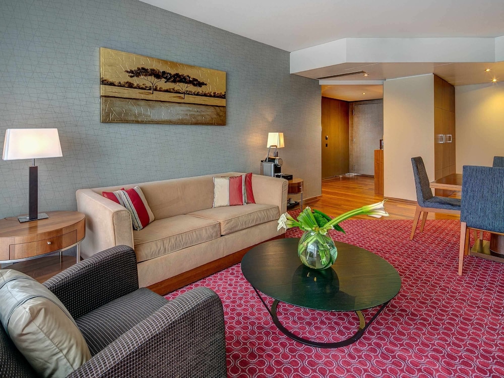 Fairmont Grand Hotel Geneva 16/30