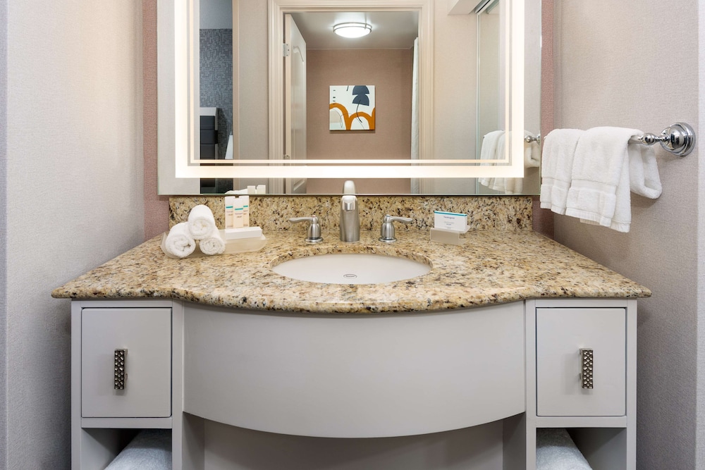 Homewood Suites By Hilton Boston/Canton Ma 8/59