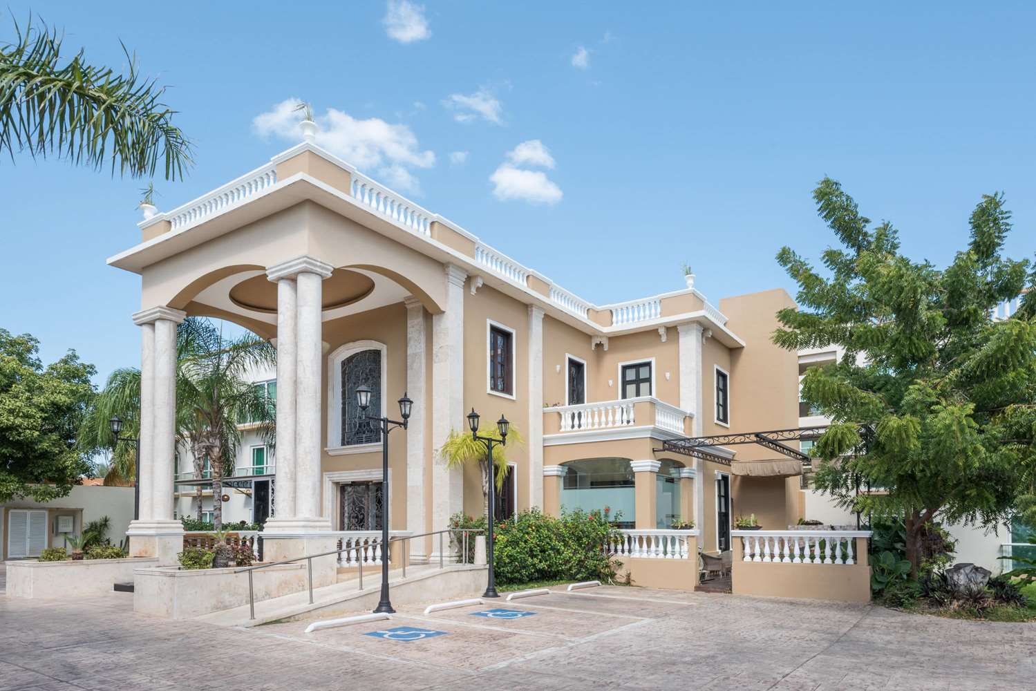 WYNDHAM MERIDA 5/58