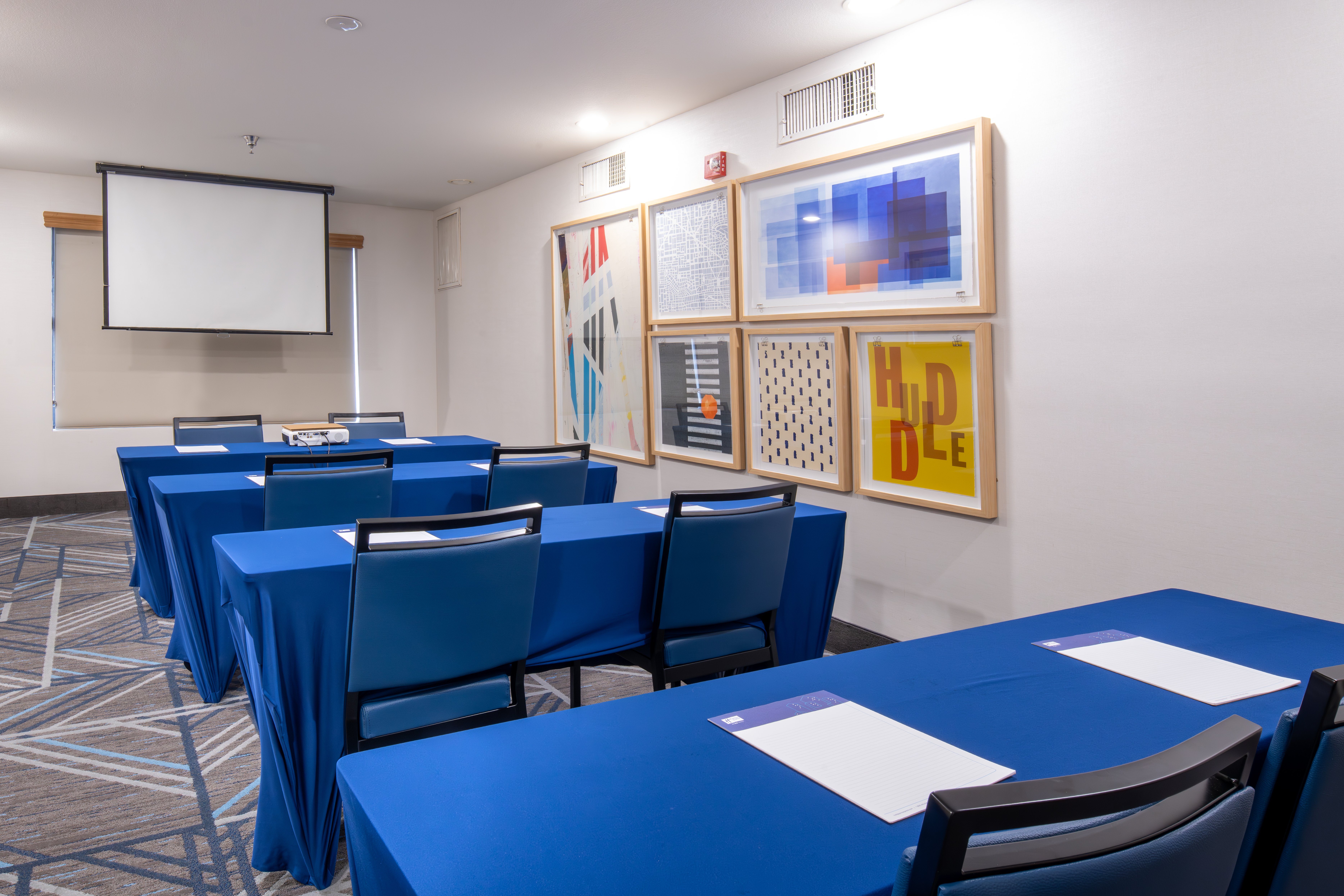 Holiday Inn Express Hotel & Suites Henderson 63/71