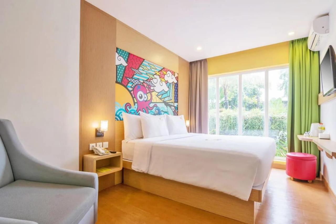 Warmth, Double Bed، MaxOneHotels.com at Resort Makassar 4/9