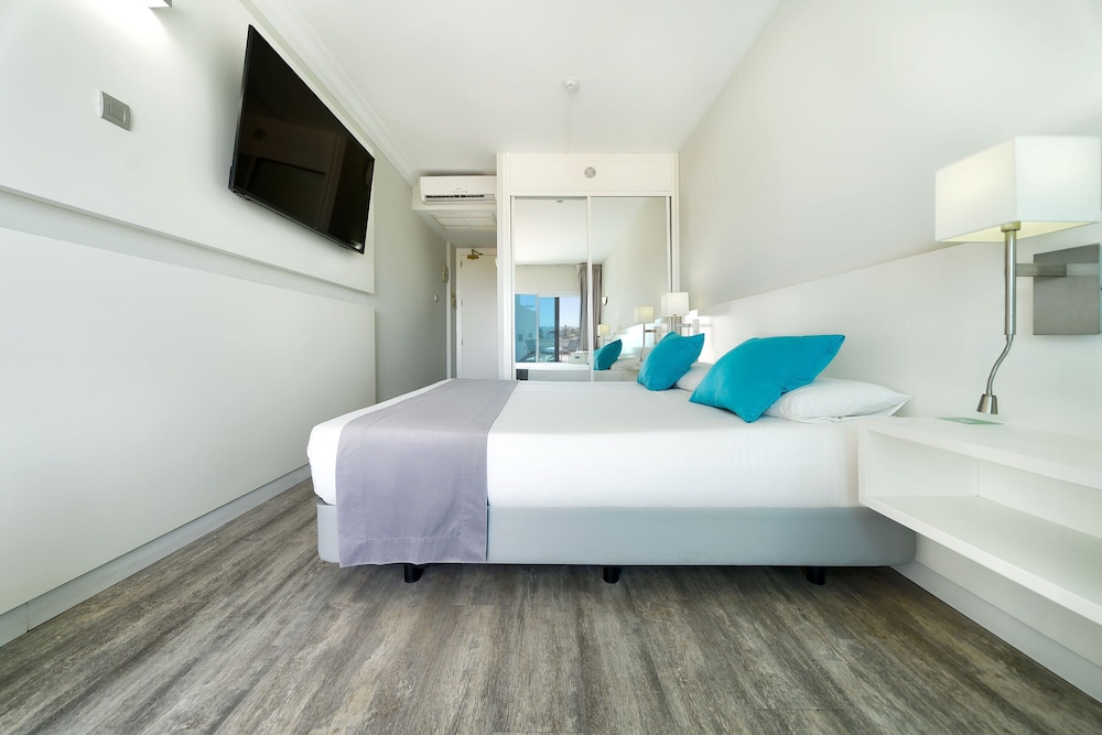 Caserio Hotel 19/55