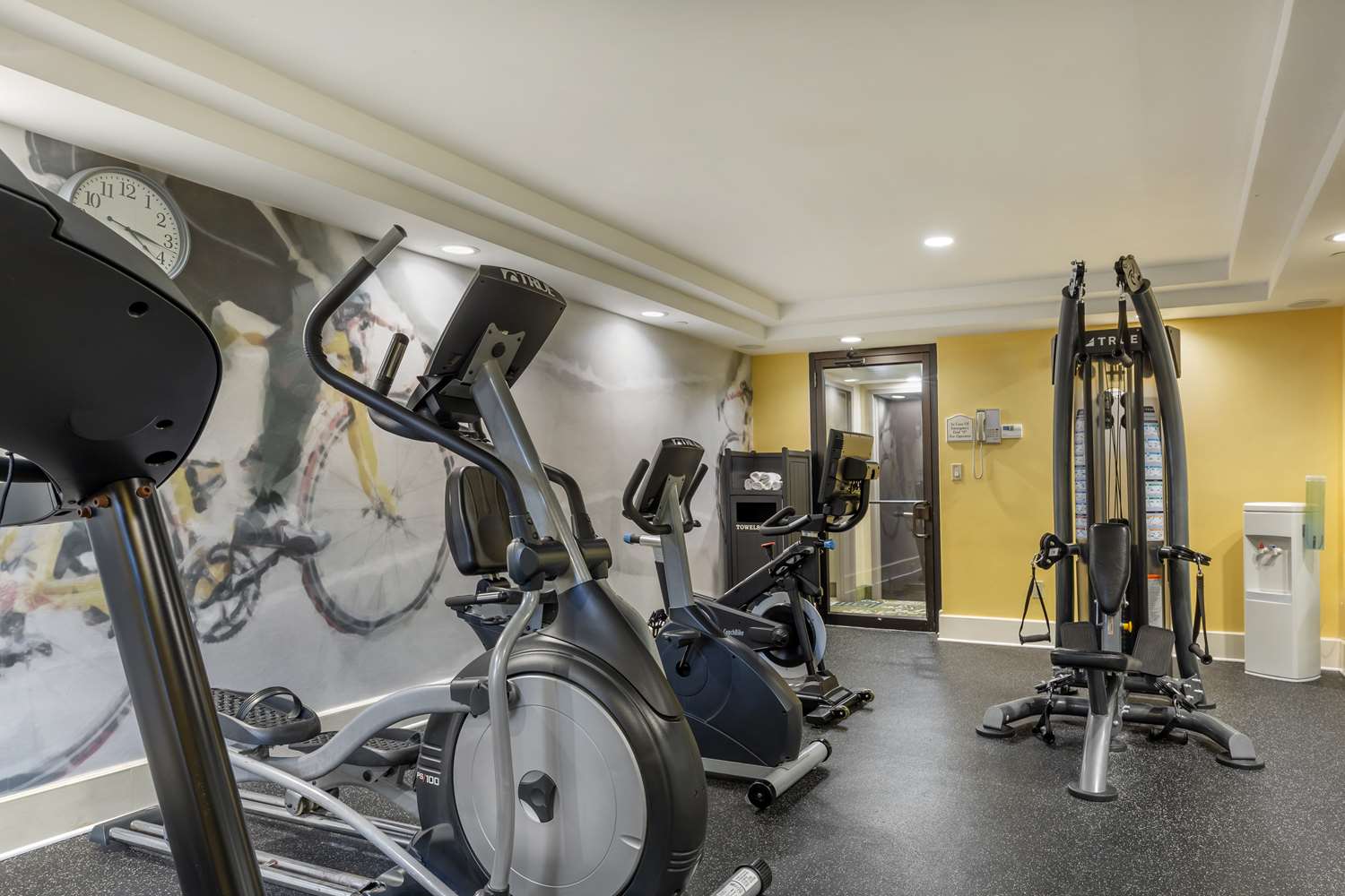 Best Western Plus New Englander 10/20