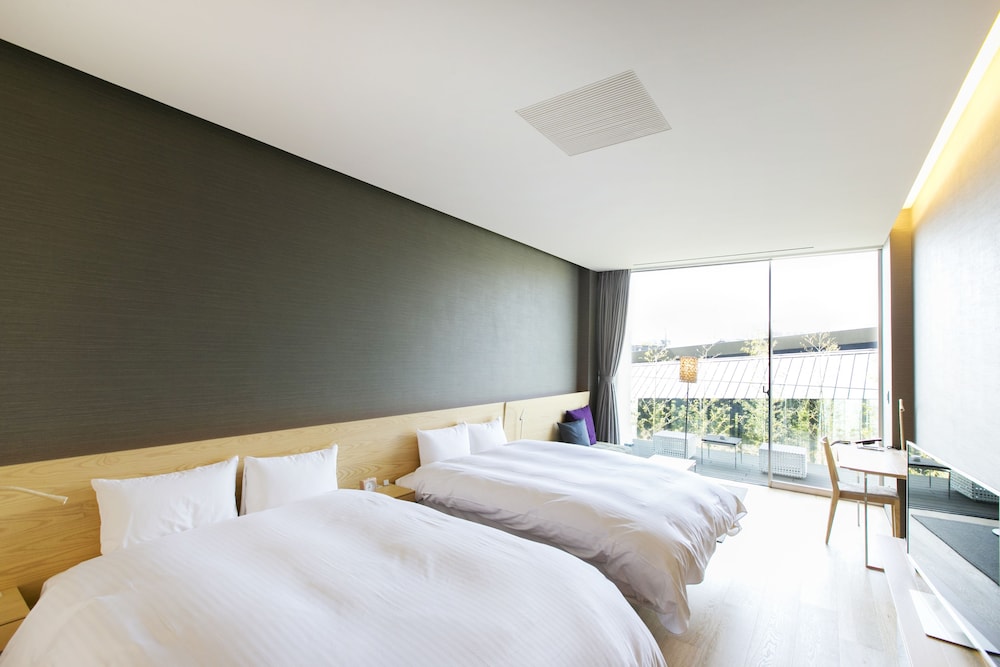 STANDARD, TWIN BEDS