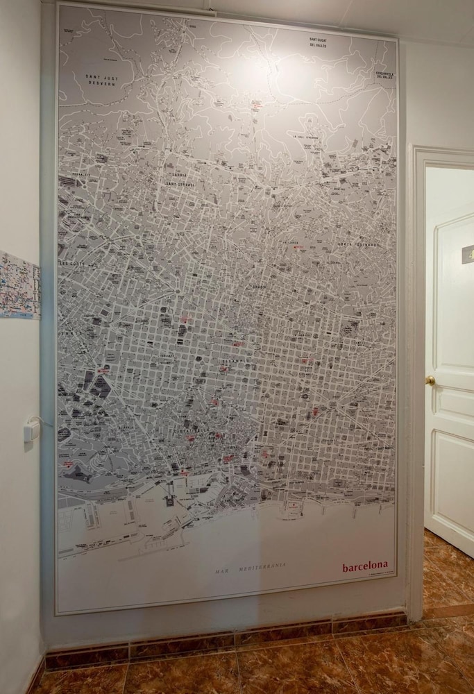 Hostalet De Barcelona 1/31