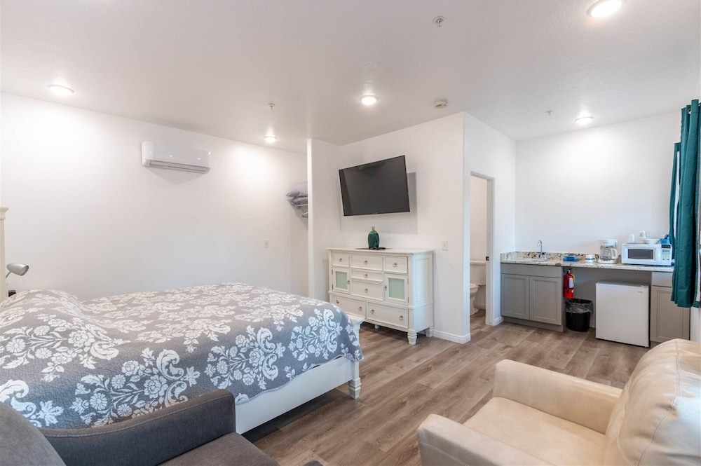 Hurricane Hideaway Lodging 26/46