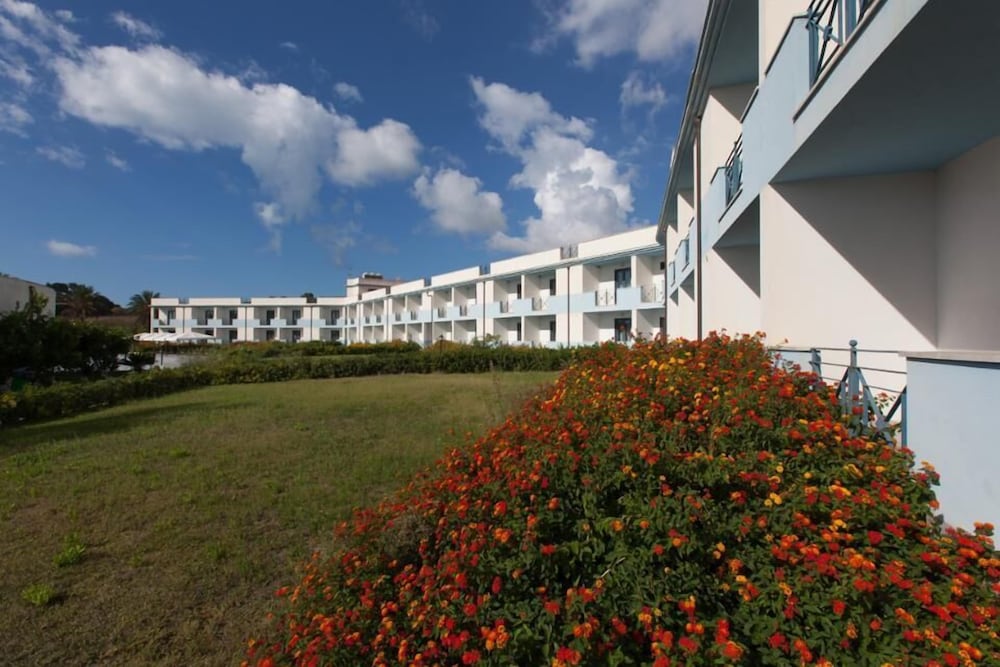 CLUB ESSE SELINUNTE BEACH 39/42