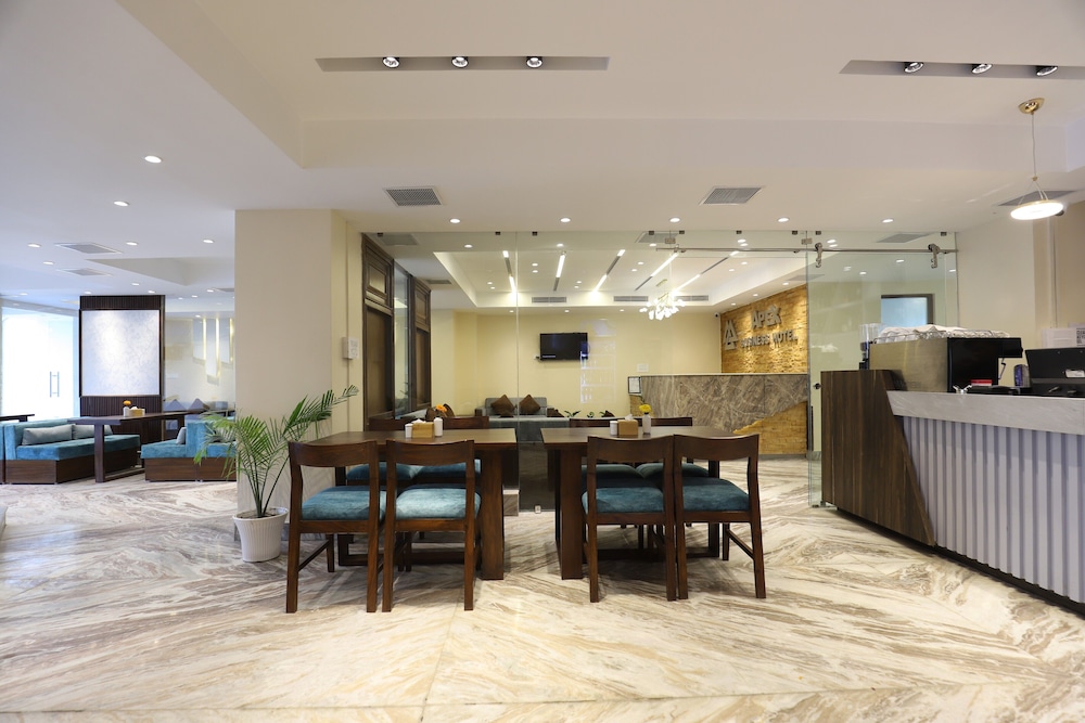 Apex Business Hotel 53/58