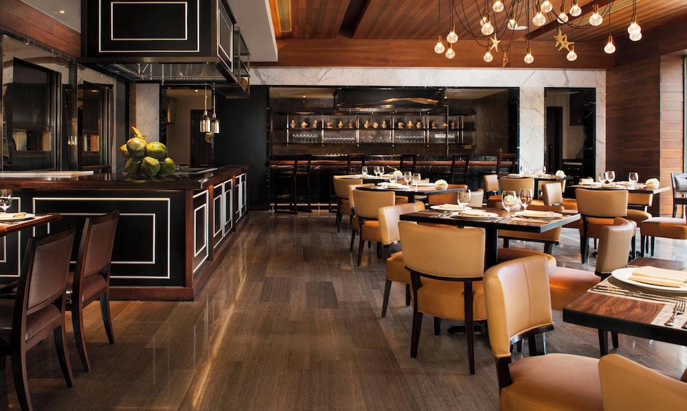 Shangri-La Sanya 34/48