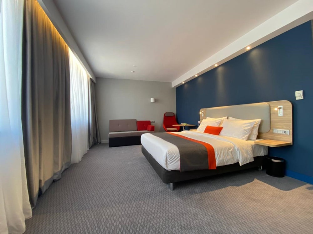 Holiday Inn Express - Almaty, an IHG Hotel 19/47
