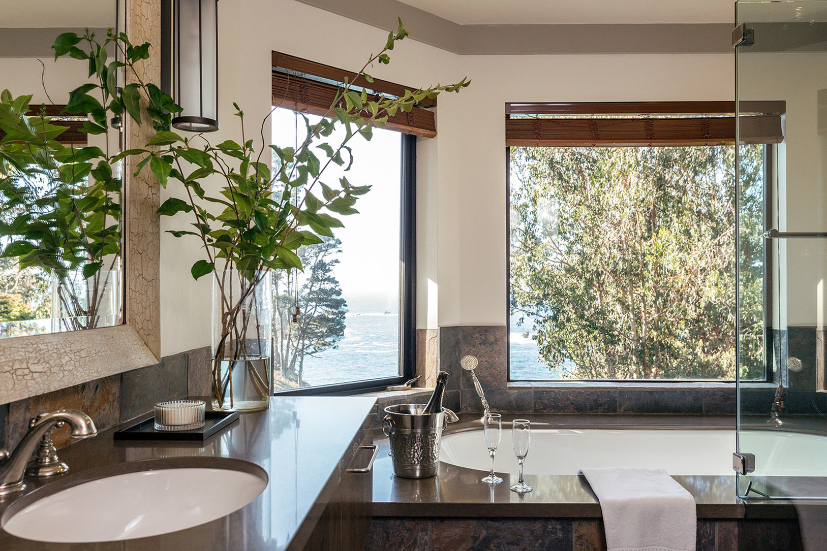 The Heritage House Resort 70/72