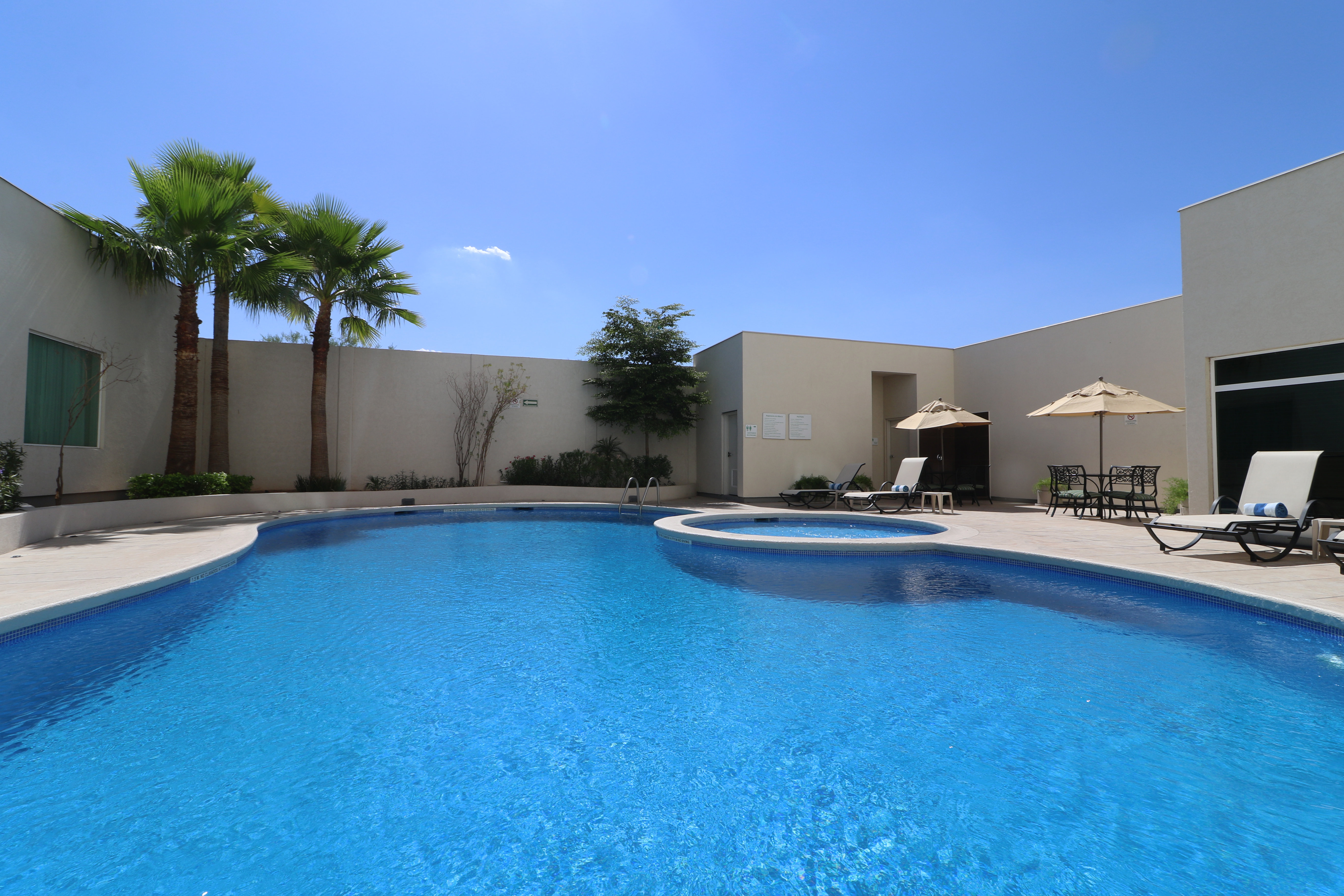 Holiday Inn Hotel & Suites Hermosillo Aeropuerto 49/50