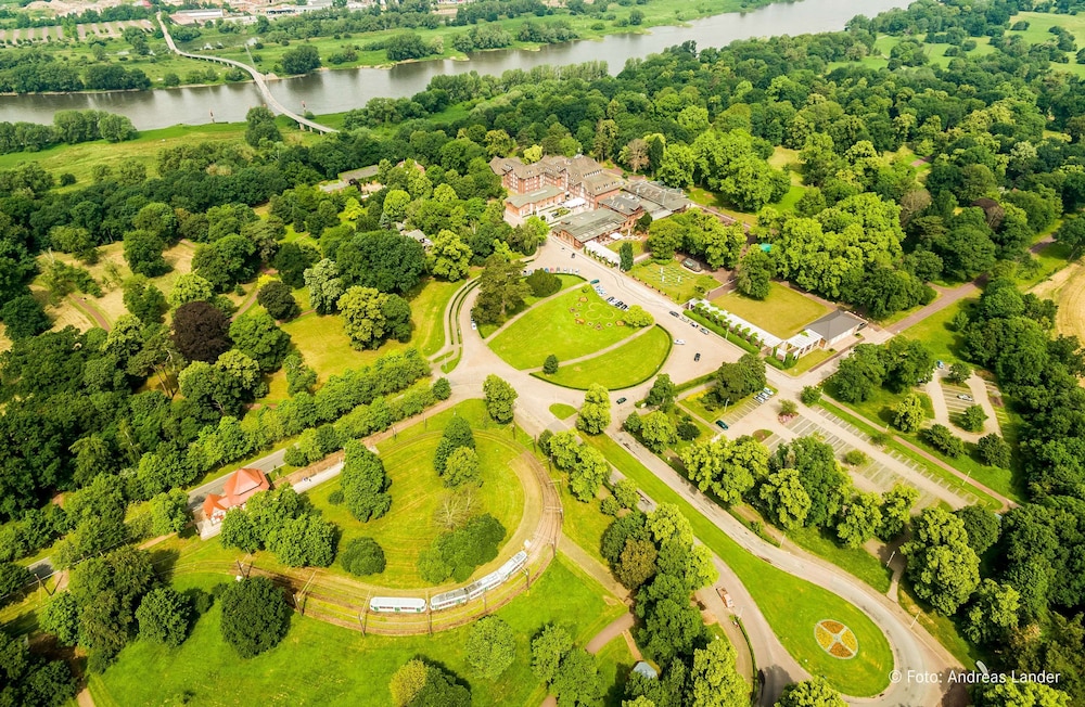 Dorint Herrenkrug Parkhotel Magdeburg 45/53