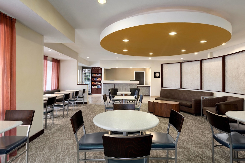 SpringHill Suites Phoenix North 24/28