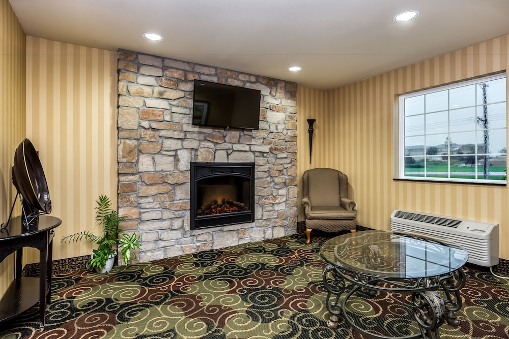 Cobblestone Inn and Suites - Vinton, IA 12/21