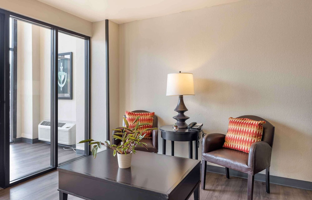 Extended Stay America - Wichita - East 37/53