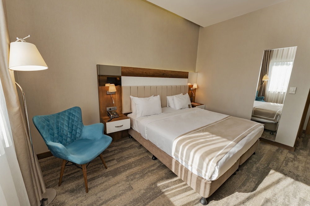Vespia Hotel 36/70