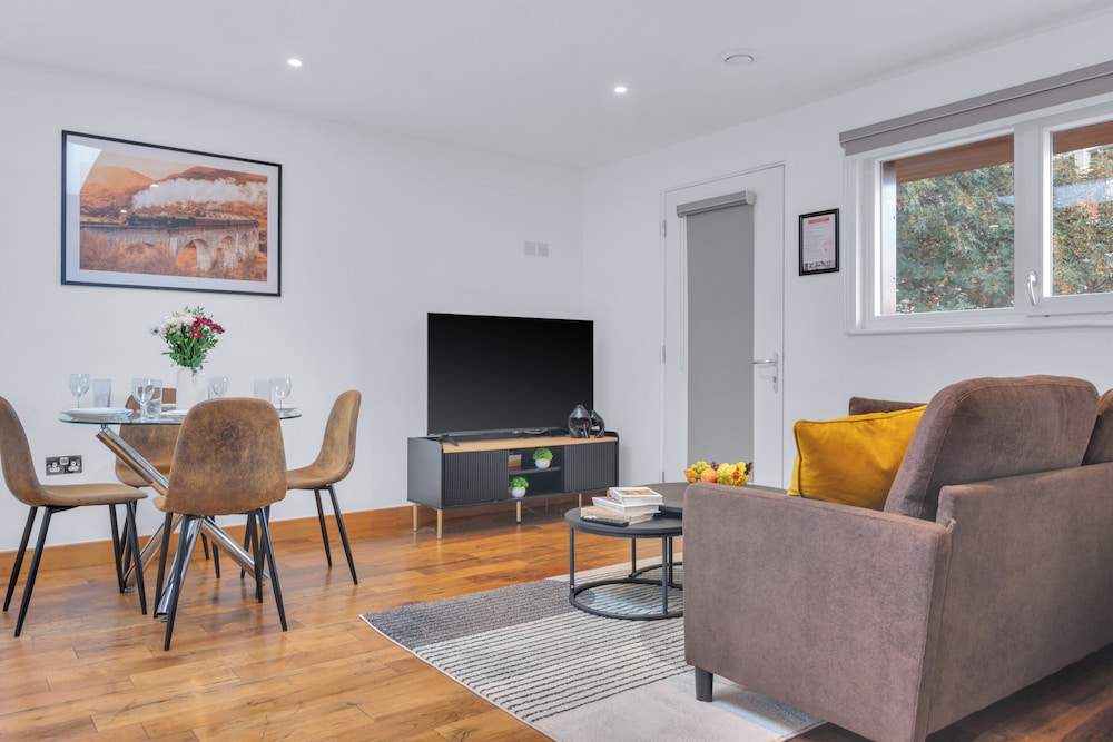 Shoreditch Square by Squa.re Apartments 32/39