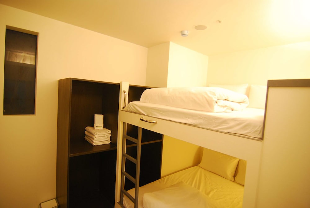 Inn Cube Ximen 23/38