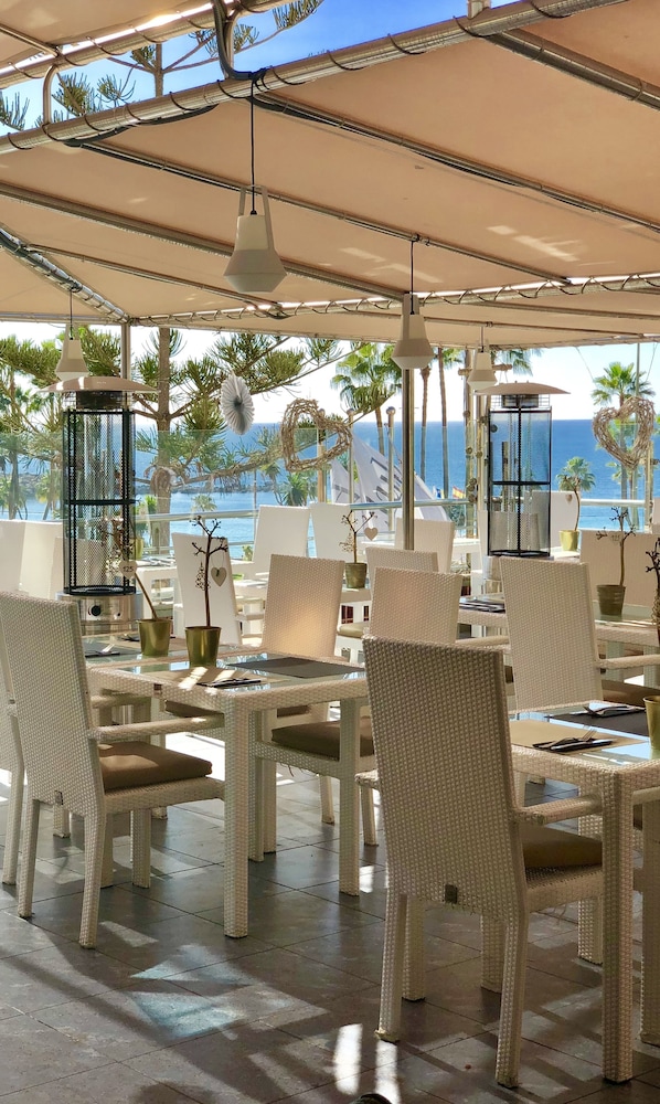 Holiday Club Playa Amadores 50/65