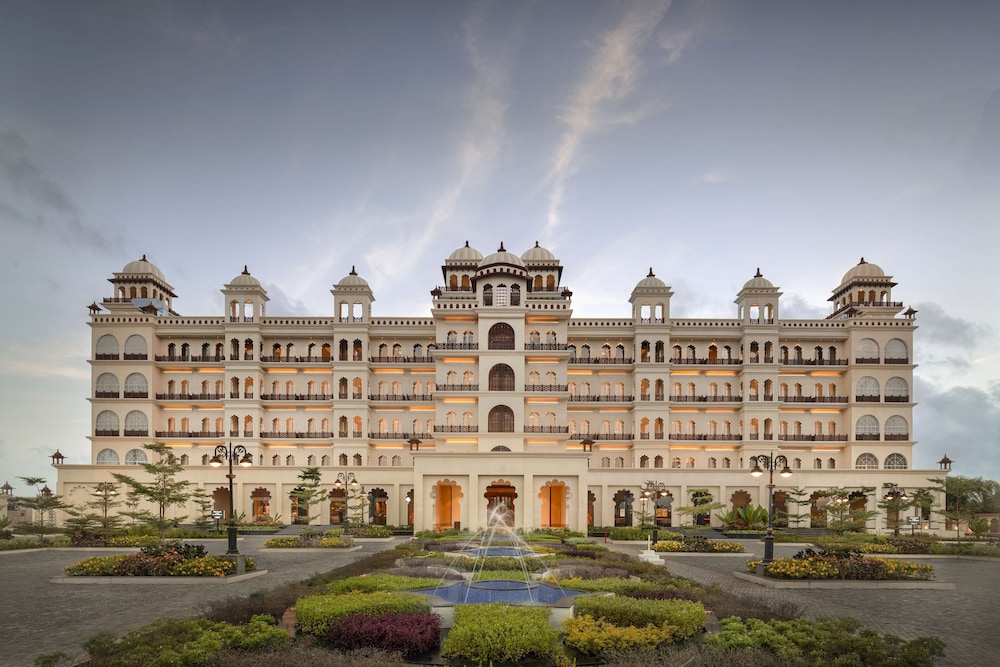 Uday Palace Navsari, a member of Radisson Individuals 6/59