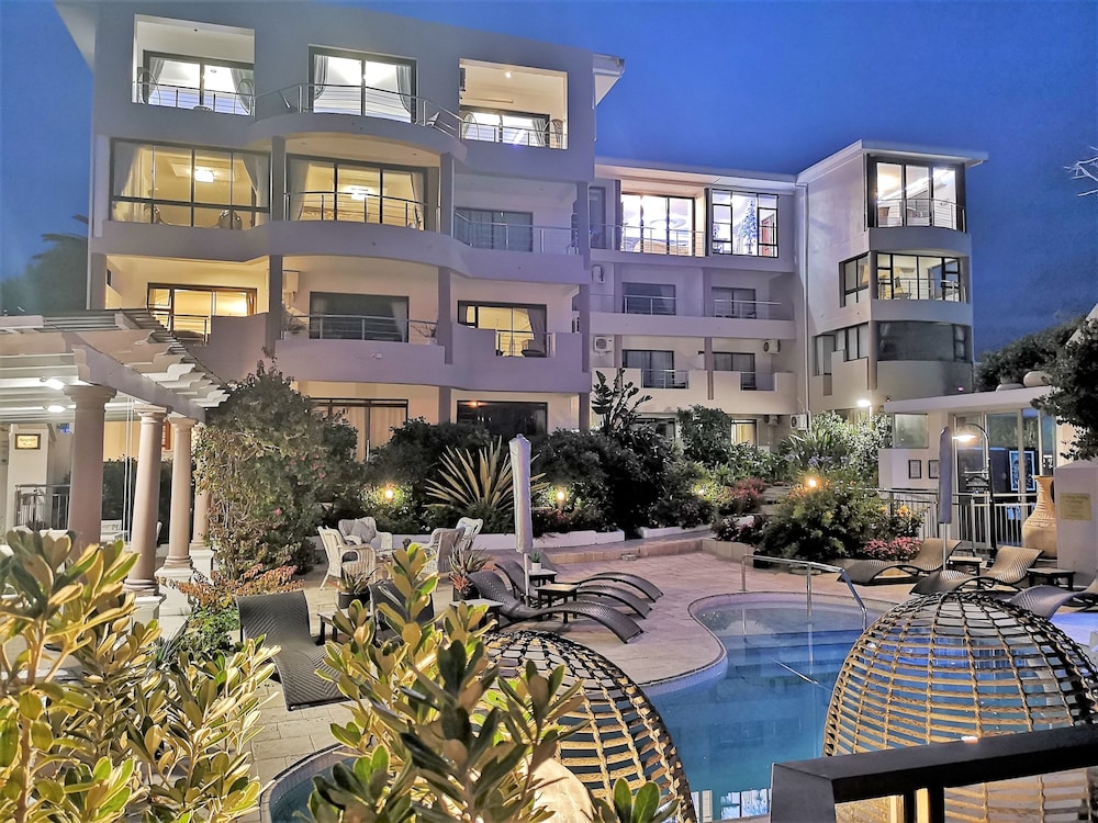 Misty Waves Boutique Hotel 30/79