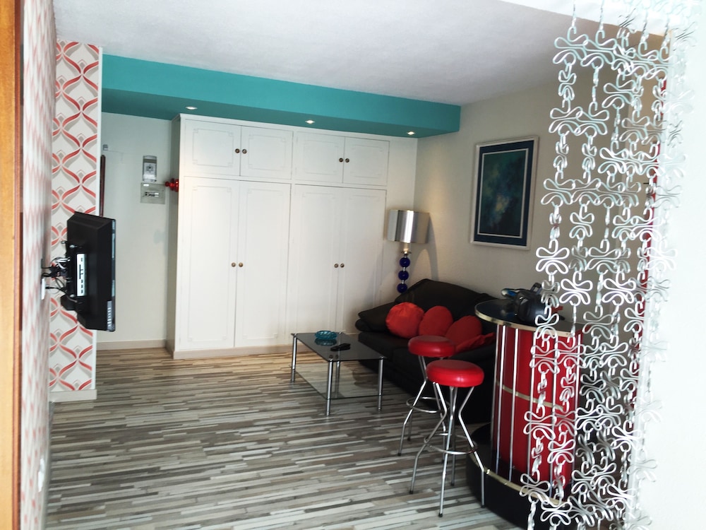 Far Home Hostel 26/71