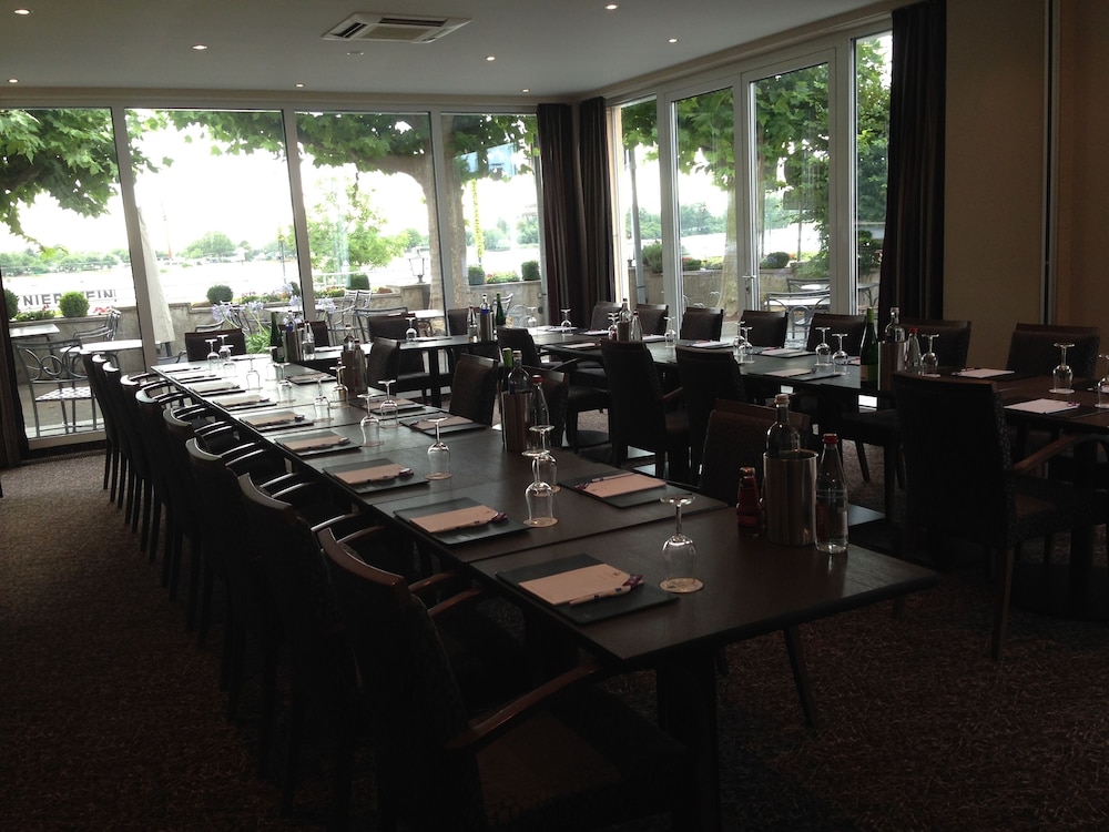 Rhein-Hotel Nierstein 42/72