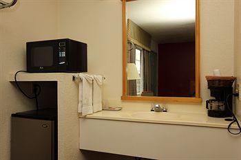 Express Inn 19/29