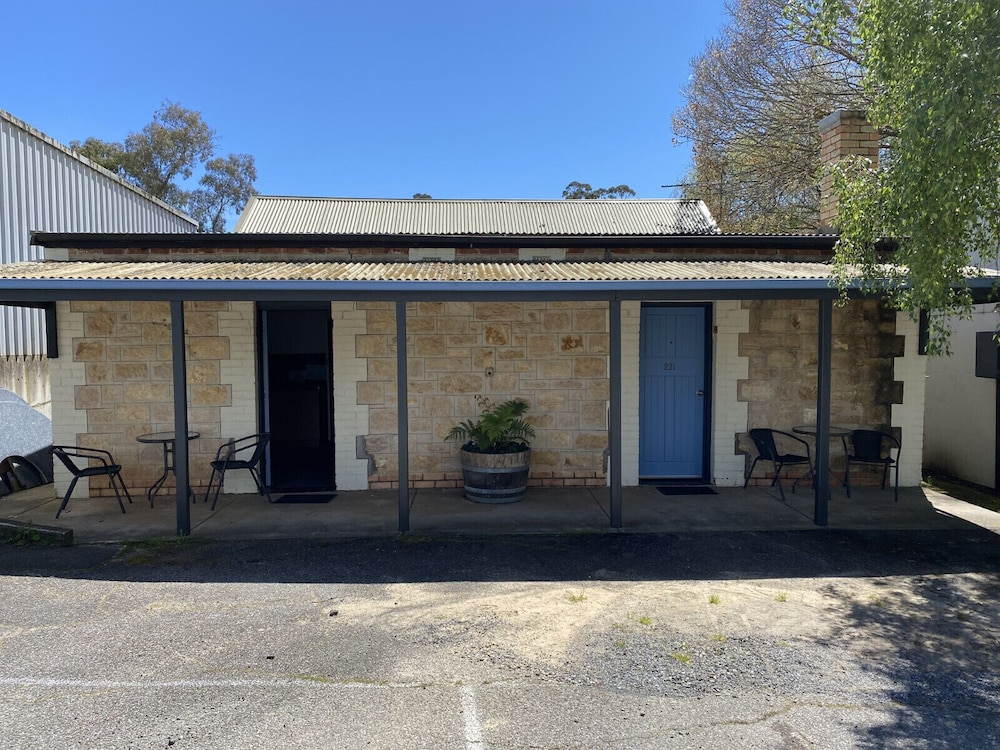The Hahndorf Old Mill Motel 6/62