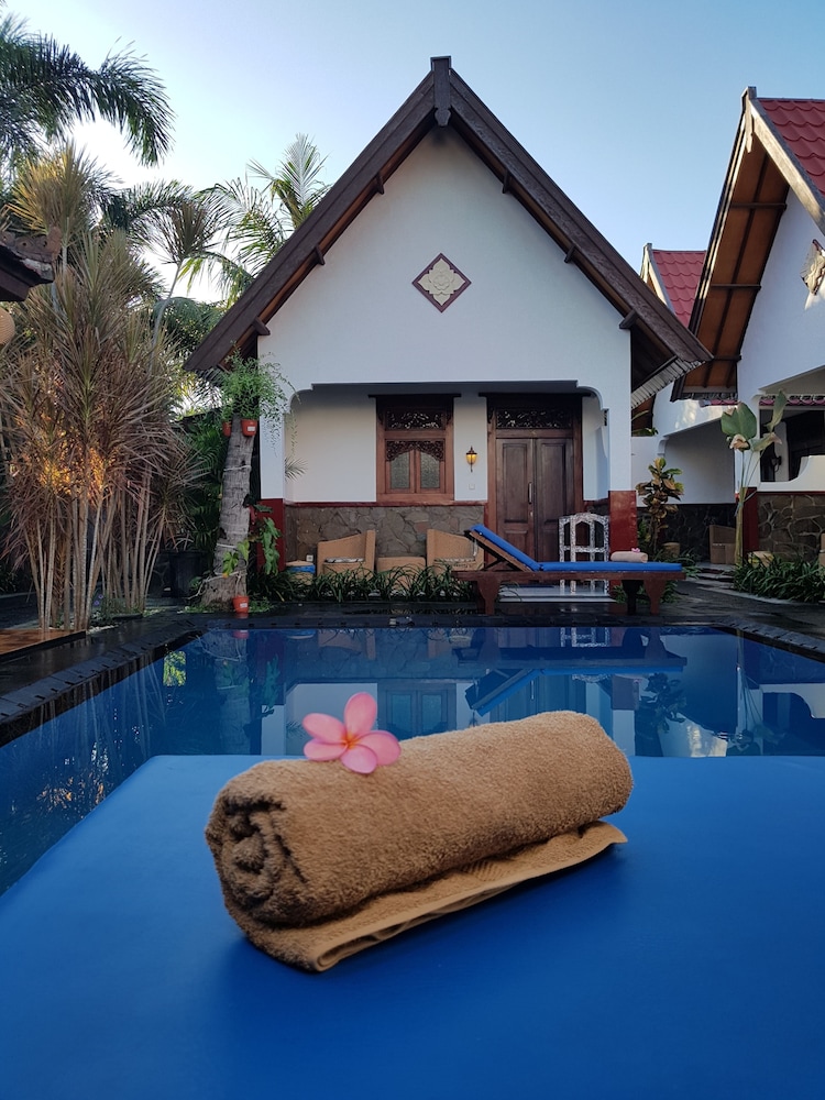 Gili Bagaz Cottages 12/46