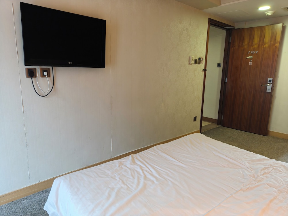 H1 Hotel 29/55