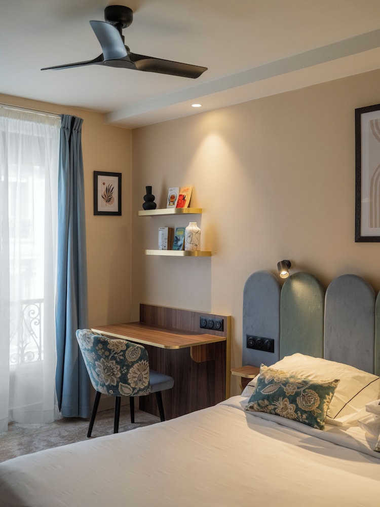 Hotel Boronali 64/86