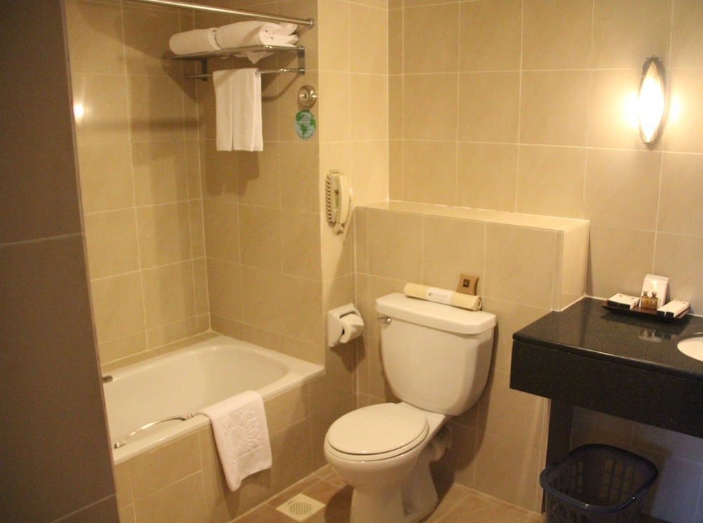 Himawari Hotel Apartment 13/64