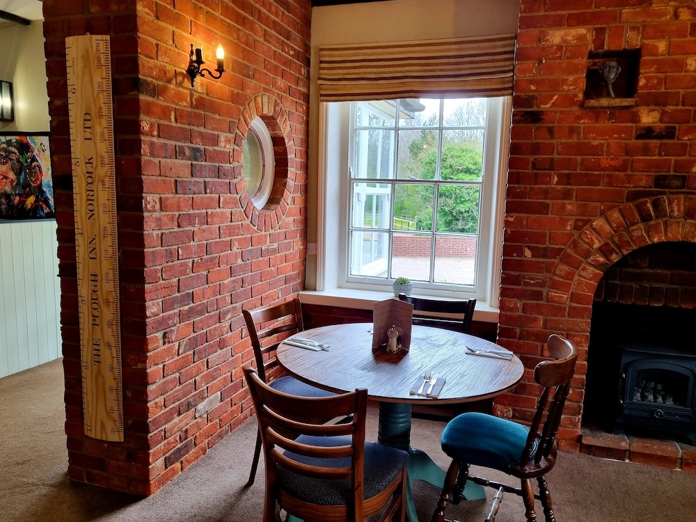 The Plough Inn 33/62