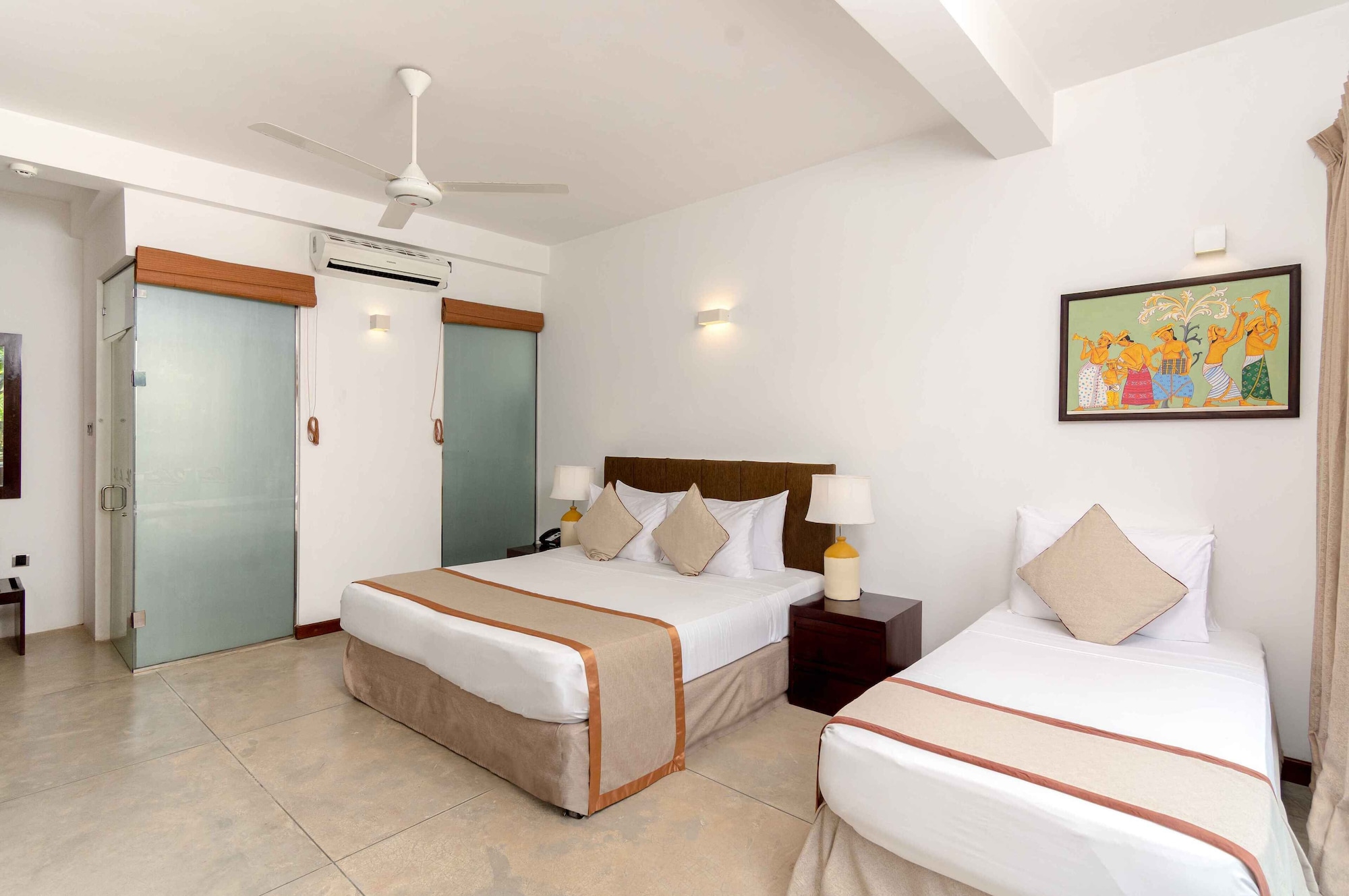 DELUXE, DOUBLE BED, GARDEN VIEW