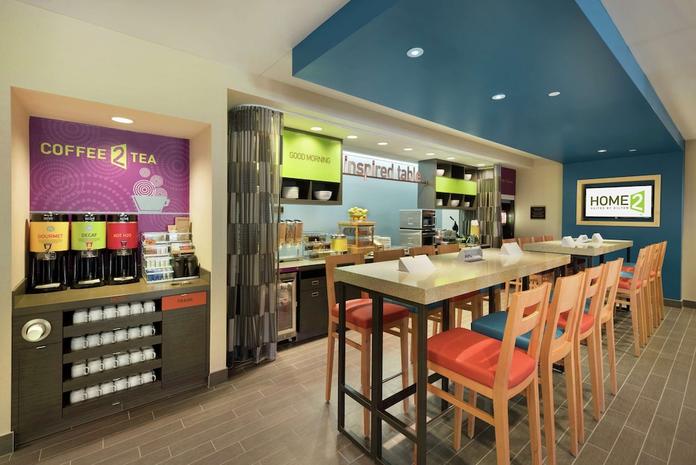 Home2 Suites By Hilton Milwaukee Airport 30/41