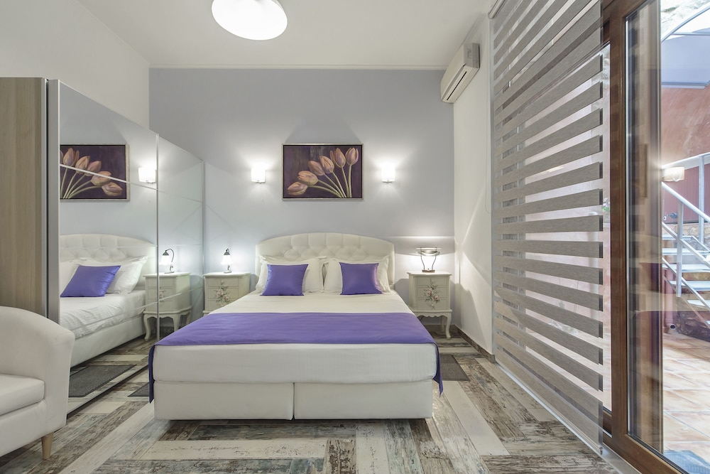 Casa Kasteli 17/50