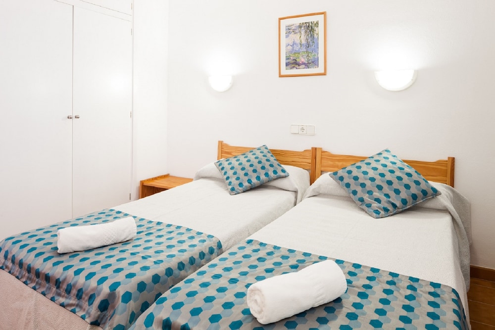 Aparthotel Puerto Cala Vadella 10/32