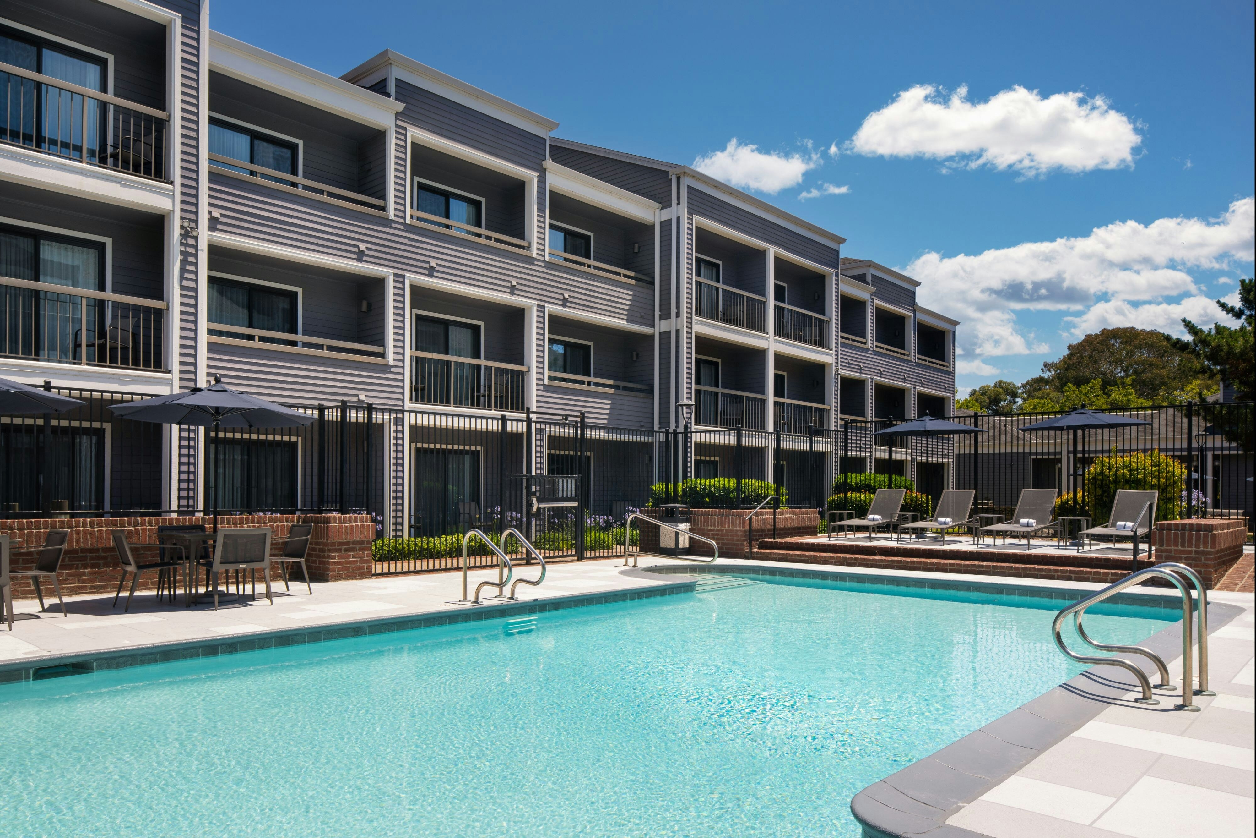 Courtyard San Francisco Larkspur Landing - Marin County in LARKSPUR - CA