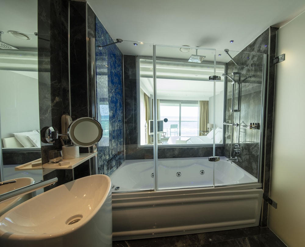 Venn Boutique Hotel - Boutique Class 30/36