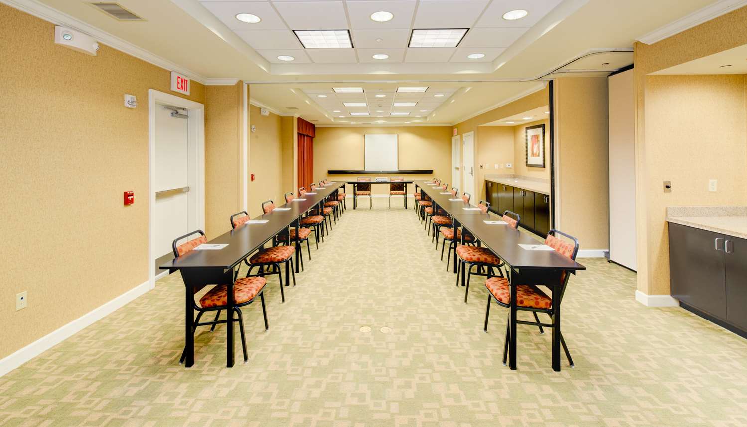 Hampton Inn And Suites Scottsboro 33/44