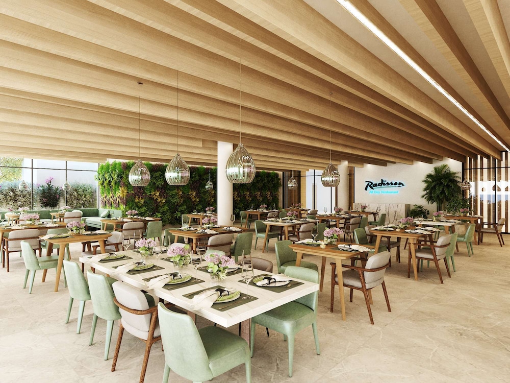 Radisson Beach Resort Larnaca 46/60