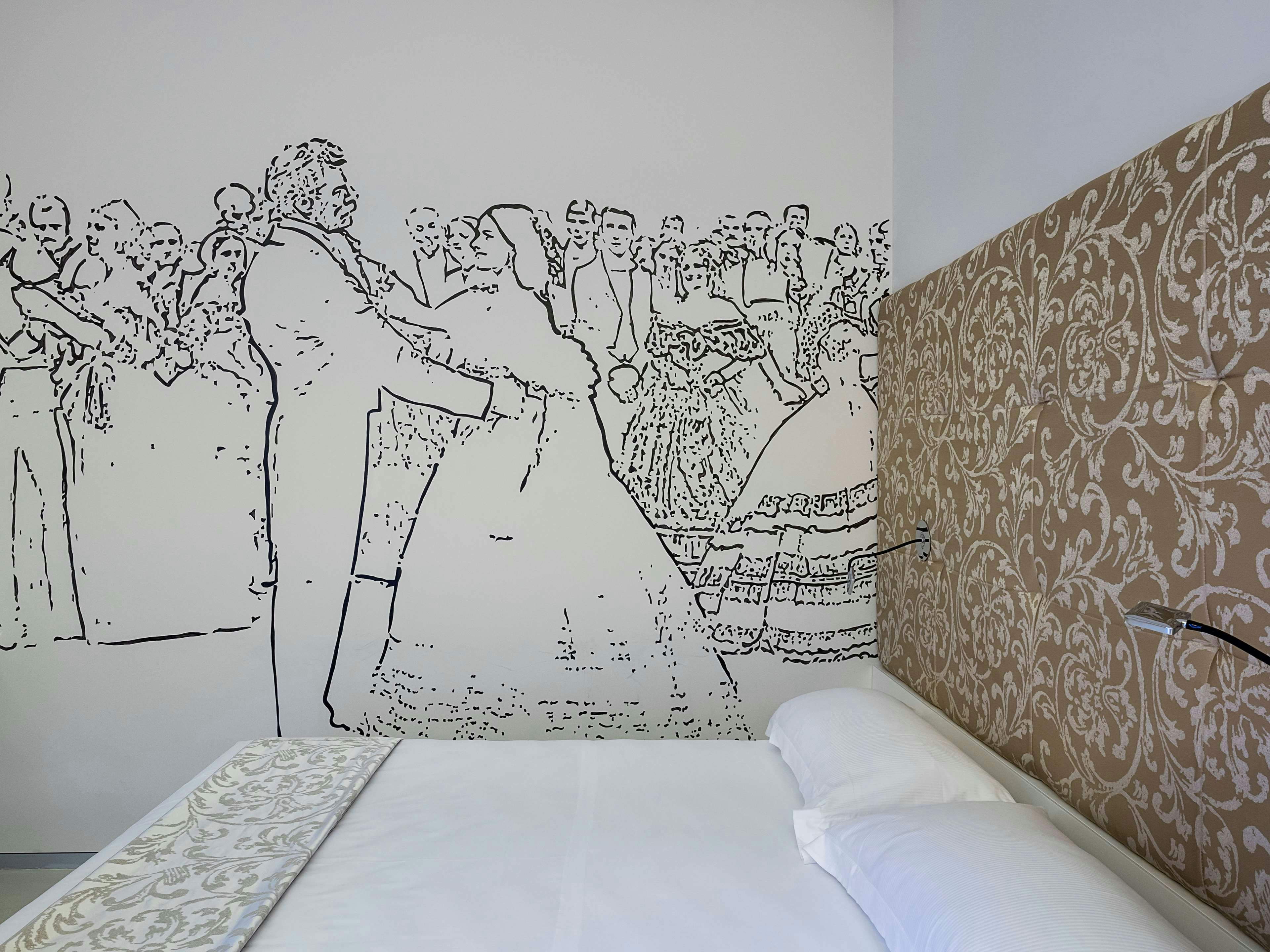 DUOMO SUITES & SPA 24/50