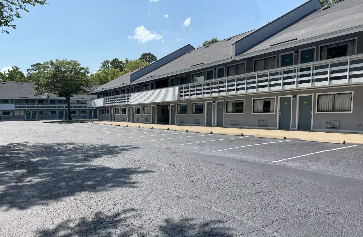 Days Inn by Wyndham Charlotte University 31/35